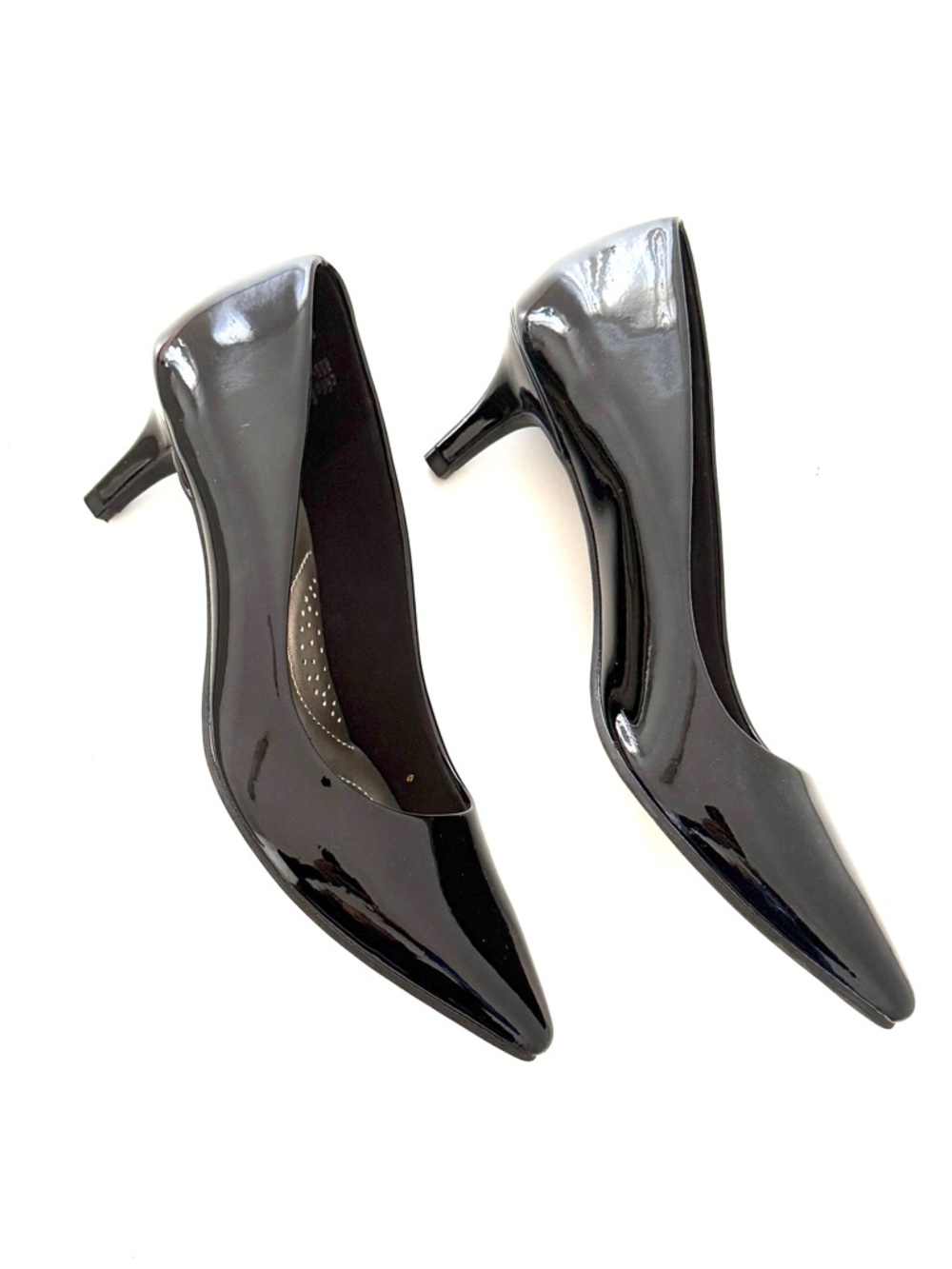 dexflex comfort Black Patent Mid-Heel Pointed Toe Pumps